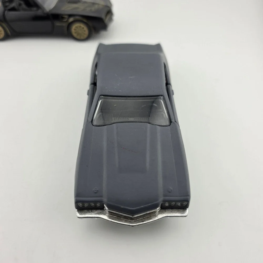 Jada Toys 1970 Chevelle SS + 1977 Pontiac Firebird Smokey Bandit Diecast Lot‎